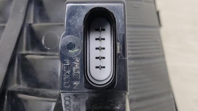 17A945095A VAG Фонарь задний левый внешний купить в Винница