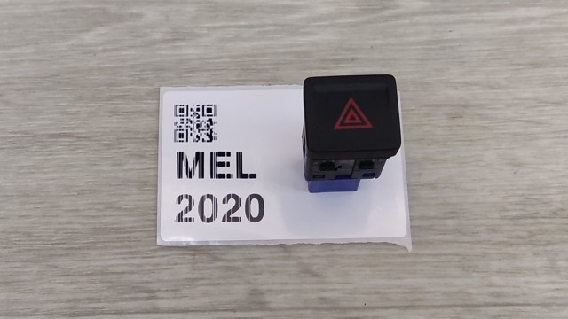Кнопка аварийного сигнала 17A953509AECU VAG