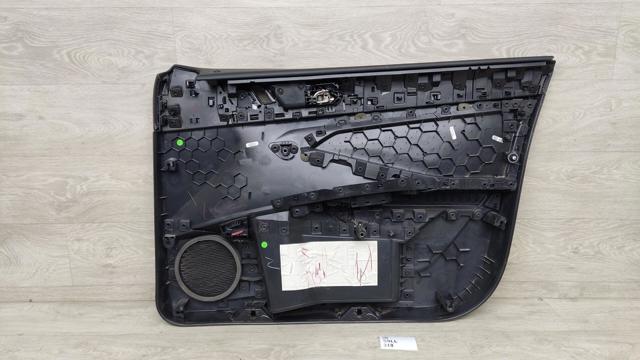 VAG 17B867011KRKX Обшивка (облицовка) внутренняя двери передней левой в наличии Киев