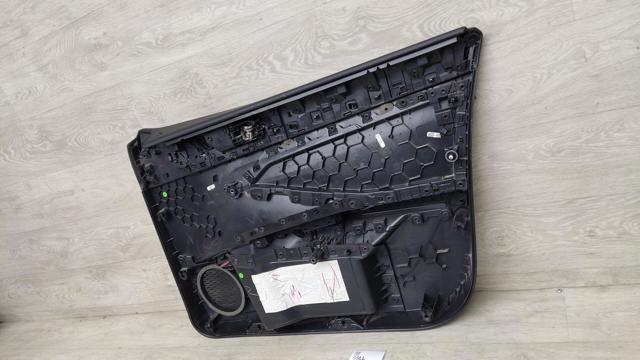 VAG 17B867011KRKX Обшивка (облицовка) внутренняя двери передней левой в наличии Запорожье
