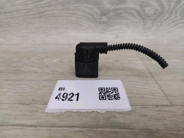 Разъем (фишка) заднего фонаря 1J0973704 VAG