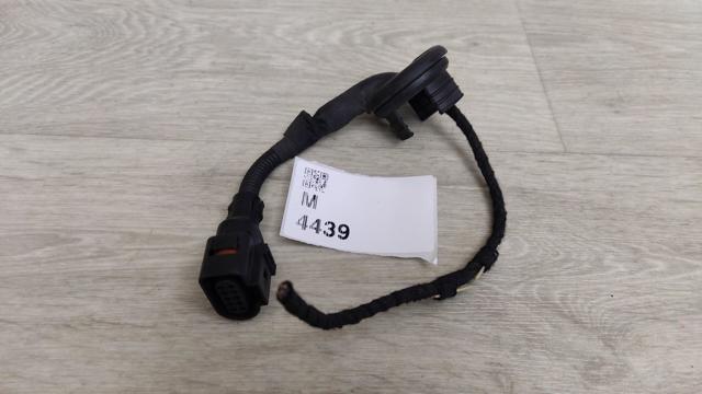 Замок передней левой двери 1J0973715 VAG