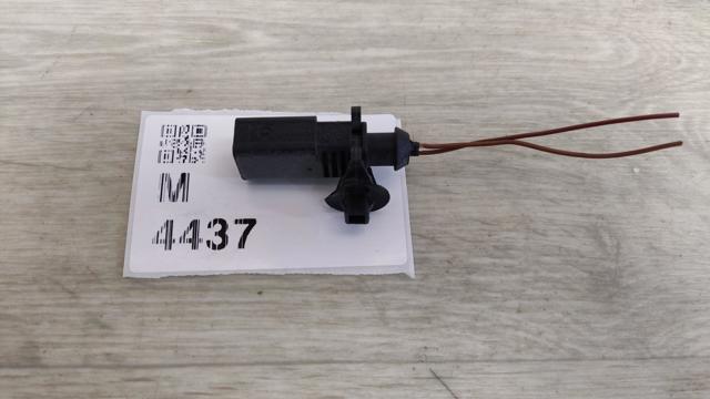 1J0973802 VAG Разъем (фишка) датчика износа тормозных колодок купить в Ровно