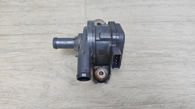 HONDA 1J2005K1A01 Помпа водяная (насос) охлаждения, дополнительный электрический в наличии Ровно
