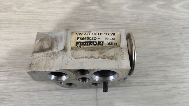 1K0820679 Клапан TRV кондиционера купить Черкассы