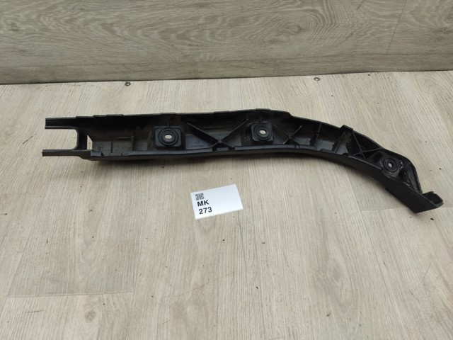 1P0807864 VAG Кронштейн бампера заднего правый купить в Николаев