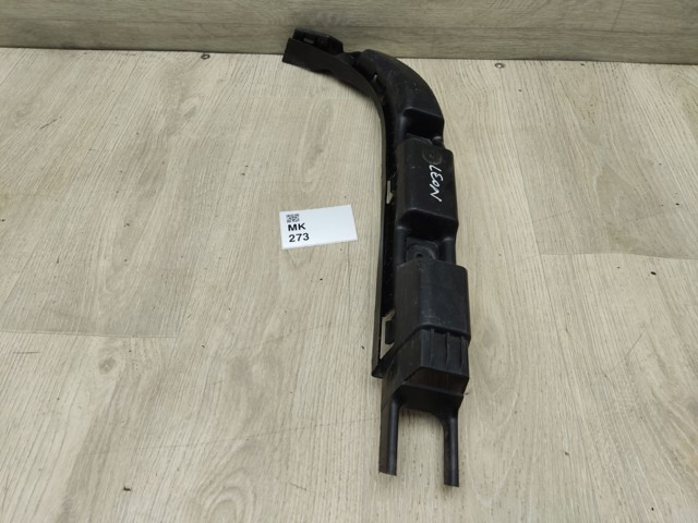 VAG 1P0807864 Кронштейн бампера заднего правый в наличии Черкассы