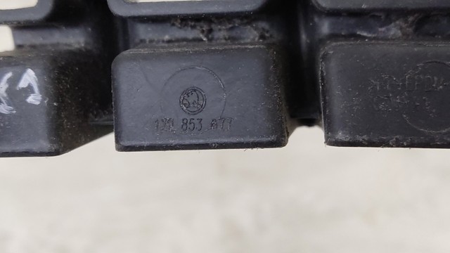 1Z0853677 Решетка бампера купить Одесса