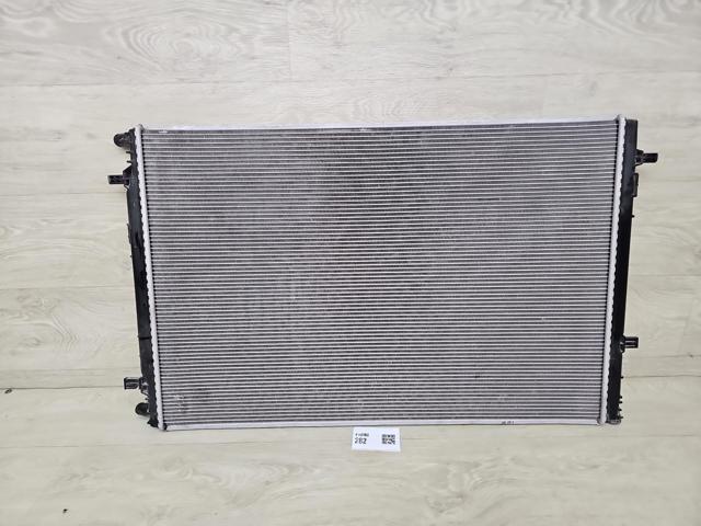 Радиатор охлаждения двигателя, дополнительный 214576RR0B NISSAN