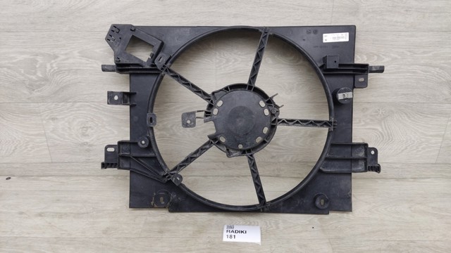 RENAULT 214811626R Электровентилятор охлаждения в наличии Львов