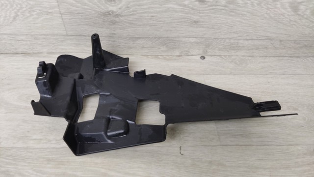 214982412R RENAULT Воздуховод (дефлектор) радиатора правый купить в Украина