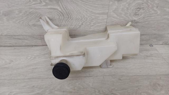 NISSAN 217114BB0B Бачок системы охлаждения расширительный в наличии Львов