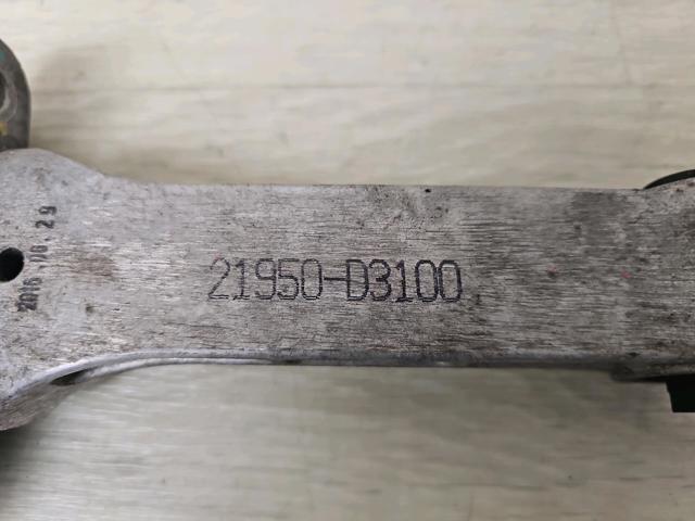 21950D3100 Подушка (опора) двигателя задняя купить Ужгород