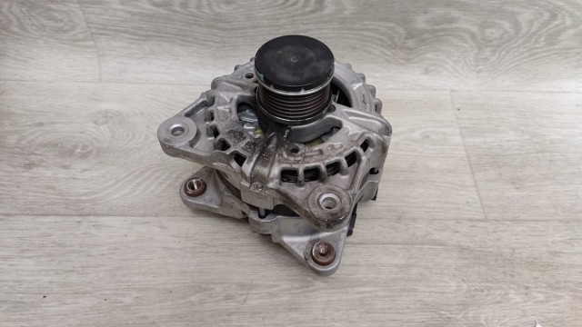 Генератор автомобиля 231006RA0A NISSAN