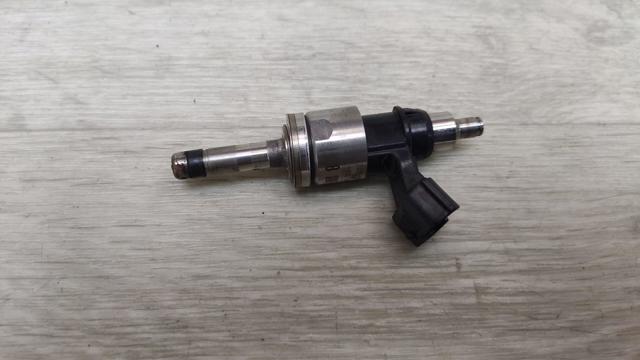TOYOTA 232092401001 Топливные форсунки в наличии Тернополь