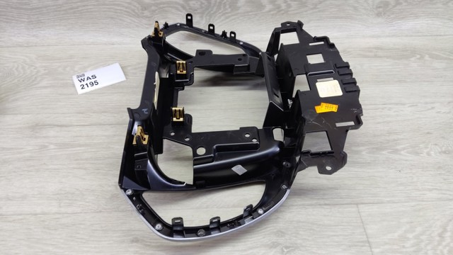 GM 23387505 Накладка на торпедо в наличии Чернигов