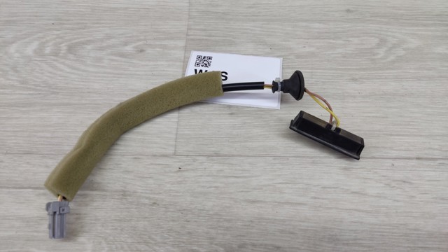 Кнопка привода замка крышки багажника (двери 3/5-й (ляды) 253809HM0A NISSAN
