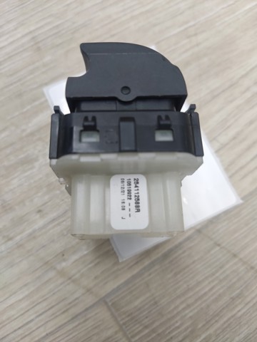 Кнопки переднего левого стекло подъемника 254112588R RENAULT