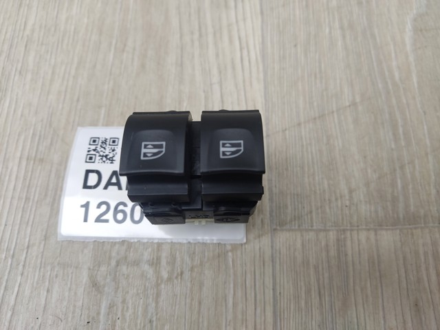 RENAULT 254118722R Кнопочный блок управления стеклоподъемником передний левый в наличии Ужгород