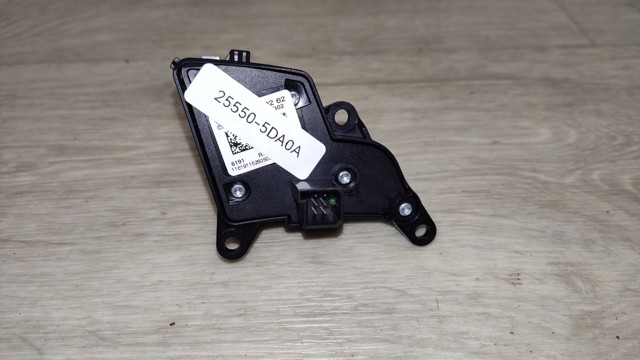 255505DA0A NISSAN Блок кнопочных переключателей рулевого колеса купить в Ирпень