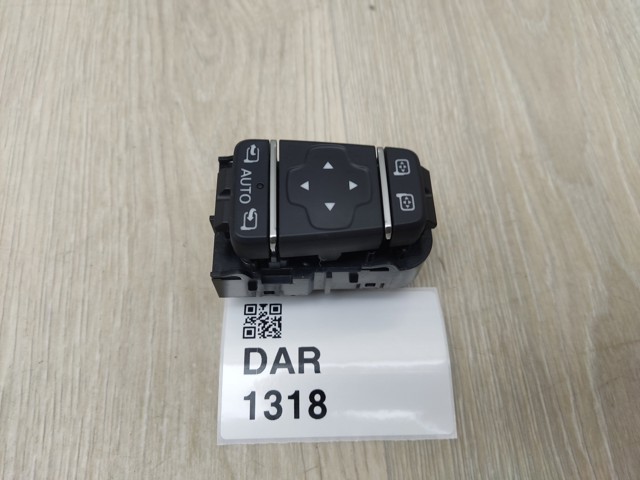 RENAULT 255702886R в наличии Павлоград