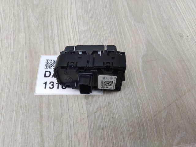 RENAULT 255702886R в наличии Винница