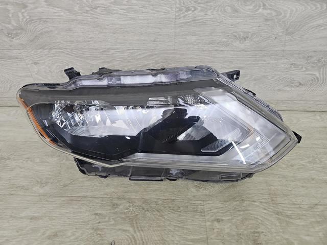 Фара правая 260106FL0A NISSAN