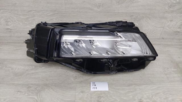 NISSAN 260106RR0A Фара правая в наличии Житомир
