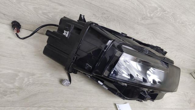 260106RR6D NISSAN Фара правая купить в Павлоград