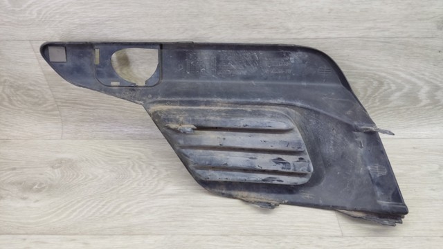 263313372R RENAULT Заглушка (решетка) противотуманных фар бампера переднего правая купить в Житомир
