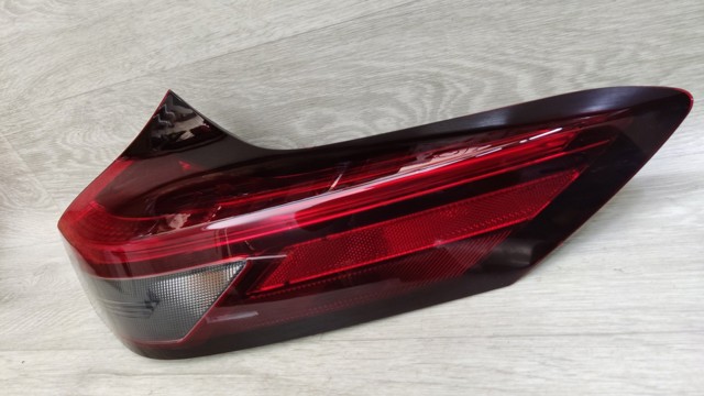 NISSAN 265506RR0A Фонарь задний правый внешний в наличии Тернополь