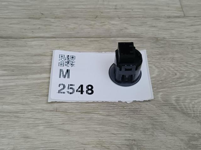 285761VA0A NISSAN купить в Тернополь