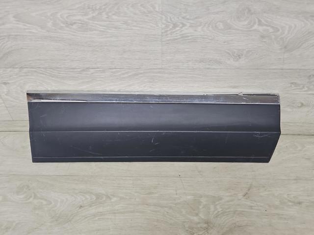 Накладка задней правой двери, нижняя 2GA854950L VAG