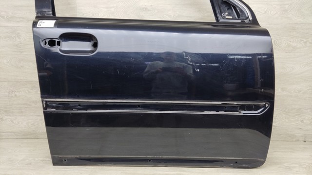 VOLVO 30796497 Дверь передняя правая в наличии Сумы