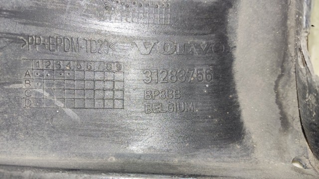 31283756 VOLVO Задний бампер купить в Ирпень
