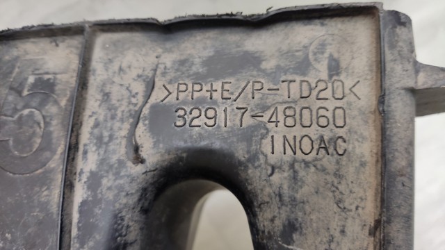 TOYOTA 3291748060 Диффузор радиатора АКПП в наличии Ужгород