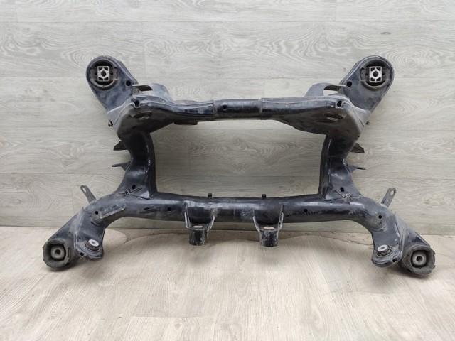 BMW 33316792474 Подрамник задний в наличии Хмельницкий