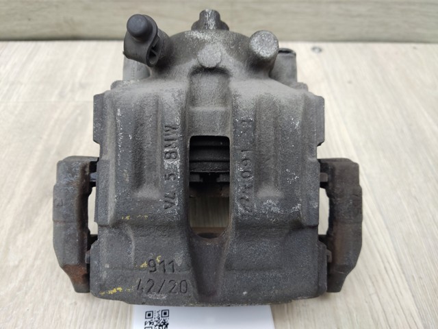 34216768698 BMW Суппорт задний правый купить в Ровно