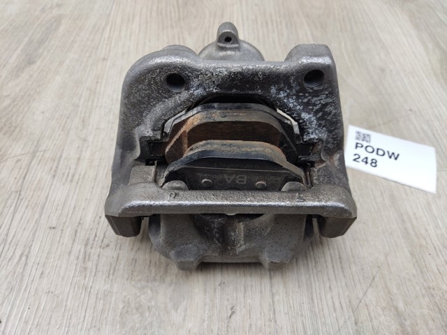 BMW 34216793042 Суппорт задний правый в наличии Хмельницкий