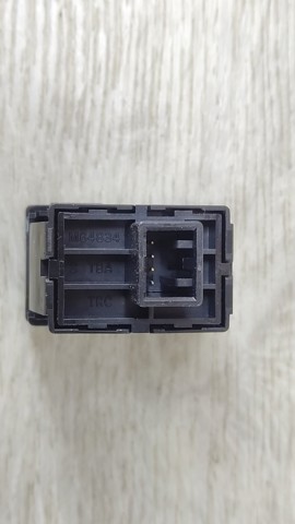 Кнопка выключения ESP 35300TBAA21 HONDA