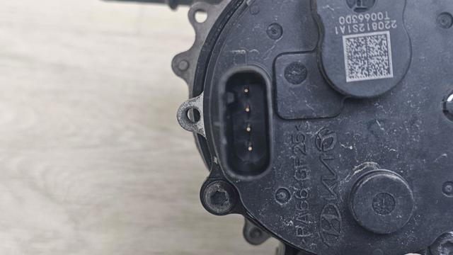HYUNDAI 375V5AO000 в наличии Харьков
