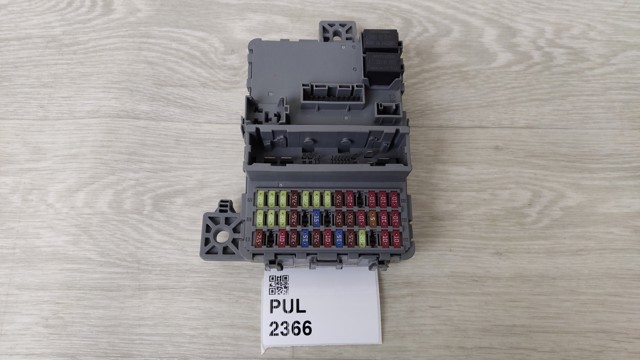 Монжатный блок реле 38200TRWA01 HONDA