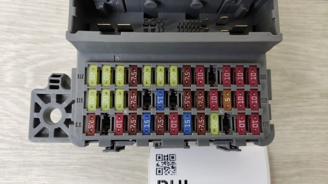 38200TRWA01 HONDA Блок предохранителей купить в Украина