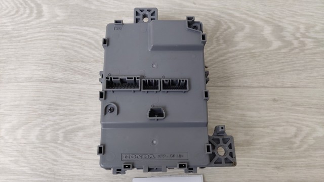 38200TRWA01 HONDA Блок предохранителей купить в Харьков