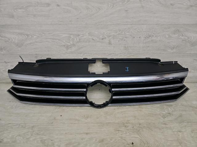 3G0853653 VAG Решетка радиатора купить в Черновцы