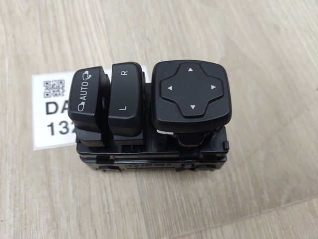 HYUNDAI 3K54801000 Регулятор зеркал в наличии Чернигов