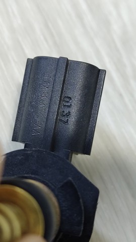 3L8A12A648AA Датчик температуры охлаждающей жидкости купить Ровно
