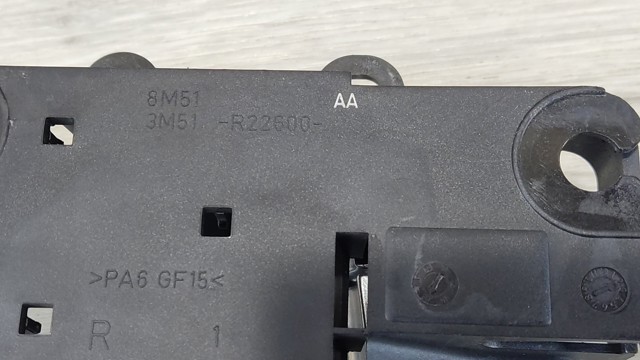 FORD 3M51R22600AA в наличии Полтава