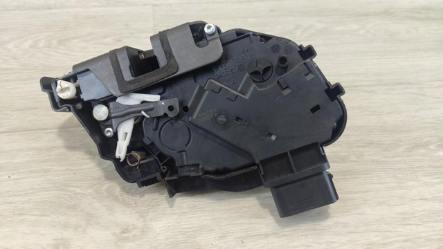 FORD 3M5AR26412ES Замок двери задней левой в наличии Полтава