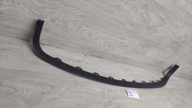 3T0807243 VAG Молдинг решетки бампера переднего нижний купить в Винница